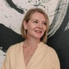 Sue Thomson